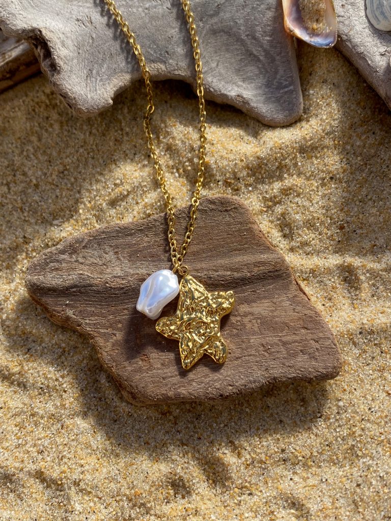 Collier Elira